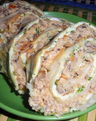 Рулет из лаваша с курочкой и грибочками
