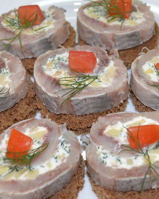 Рулет из сельди