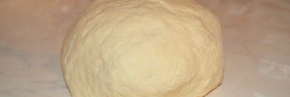 рулет из сметанного теста с тыквенно-яблочной начинкой