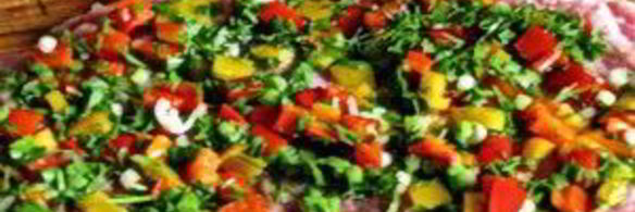 рулет из телятины с перцем и зеленью