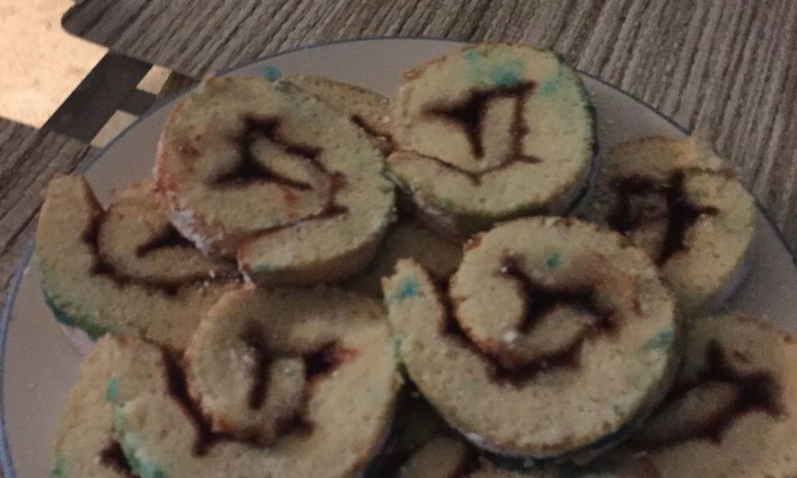 Рецепт рулета со сгущенкой