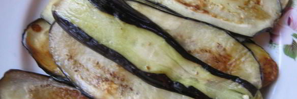рулетики из баклажанов с отварной телятиной