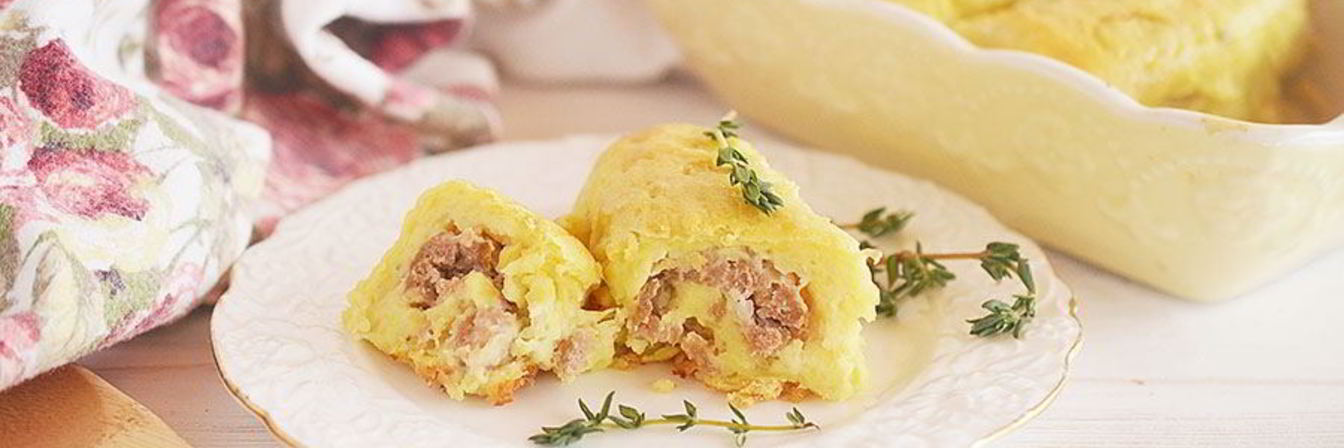Рулетики из картофеля с фаршем