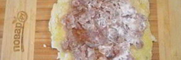 рулетики из картофеля с фаршем