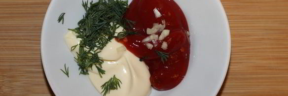 рулетики из свинины с тушеной капустой