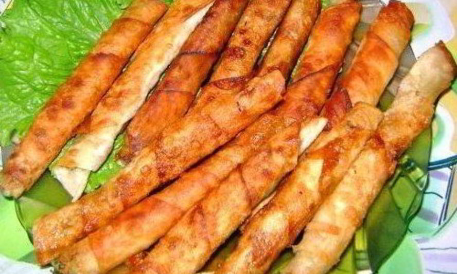 Рецепт рулетиков из тонкого лаваша с мясной начинкой