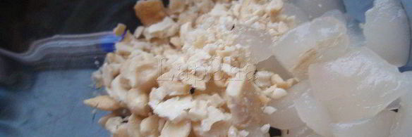 рулетики с начинкой из рамбутана и сыра дор блю