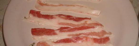 рулеты из кабачков с беконом и сыром