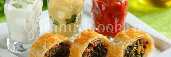 слоеный рулет со шпинатом и ветчиной