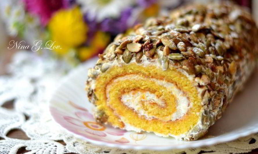 Рецепт тыквенного рулета с карамелизированными тыквенными семечками