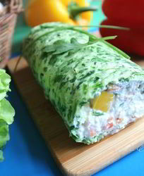 Зеленый рулет на белках