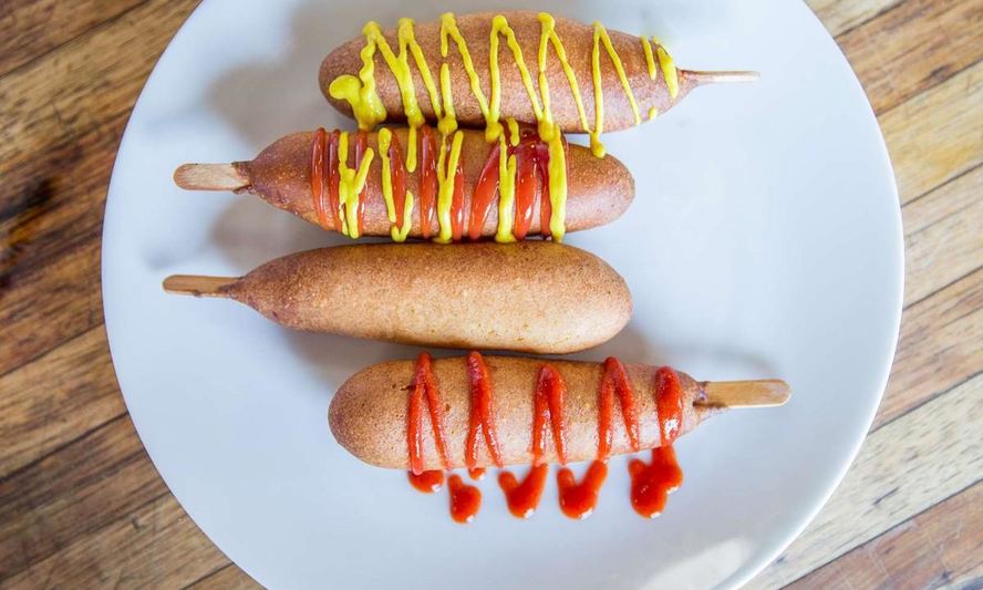 Рецепт сосисок в тесте в масле