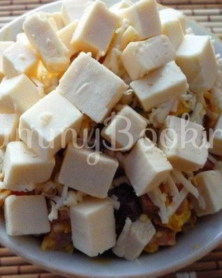 Сытная закуска с фасолью и плавленным сыром