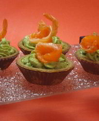 Крем из авокадо в тарталетках