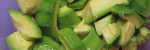 крем из авокадо в тарталетках