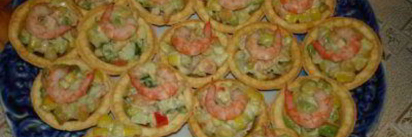 Салатик из креветок в тарталетках