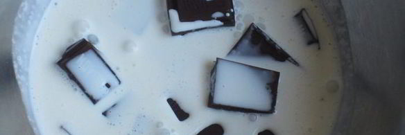 шоколадные тарталетки с клубникой