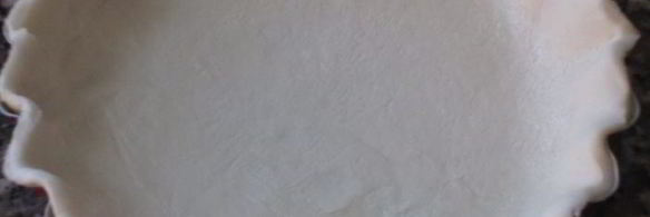 тарталетки с абрикосами, творожным кремом и фисташками