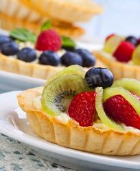 Тарталетки с фруктами