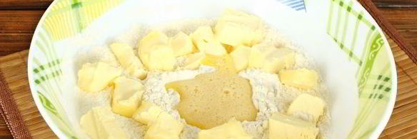 тарталетки с грибами и сыром