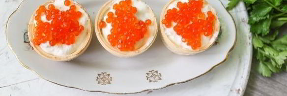 тарталетки с икрой и творожным сыром