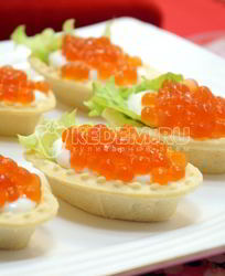 Тарталетки с икрой