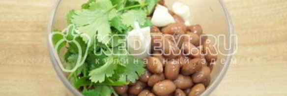 тарталетки с паштетом из фасоли