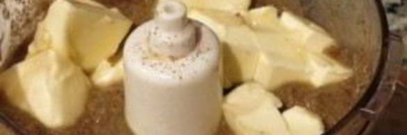 тарталетки с паштетом из гусиной печени