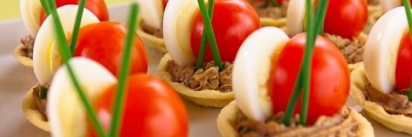 Тарталетки с печеночным паштетом