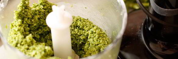 тарталетки с песто и креветками