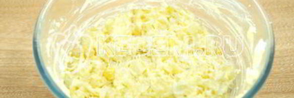 тарталетки с пикантным салатом