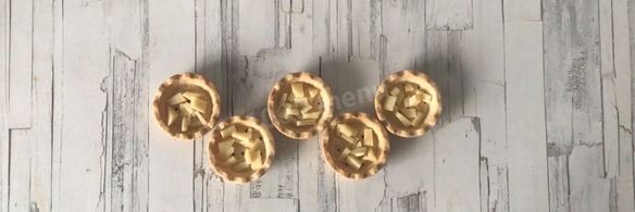 тарталетки с сыром и икрой