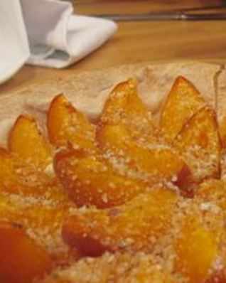 Абрикосовый тарт из готового слоеного теста