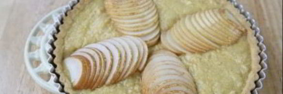 грушевый тарт с миндалем