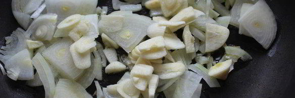 картофельный тарт с черри и укропом