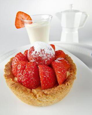 Клубничный тарт с сырным наполнителем