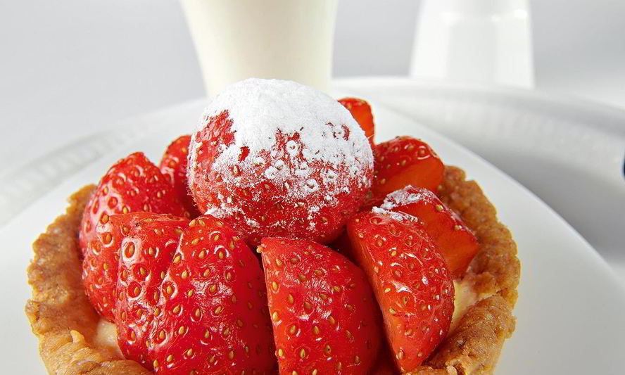 Рецепт клубничного тарта с сырным наполнителем