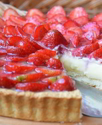 Клубничный тарт с заварным кремом