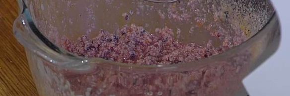 медовый тарт с ежевикой и миндалем