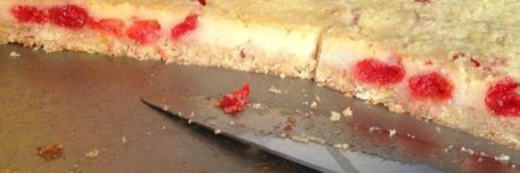 миндальный тарт с лимонным пудингом