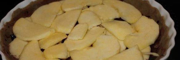 ржаной тарт с яблоками