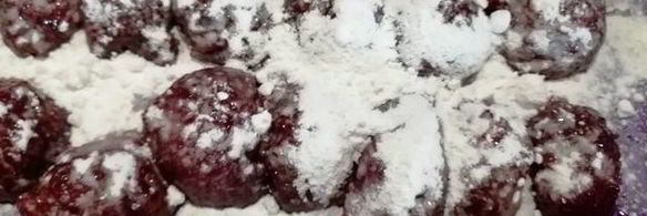 шоколадный теплый тарт с вишнями и сливами