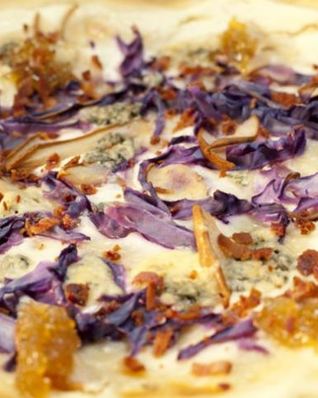 Тарт фламбе и апельсиновый ласси