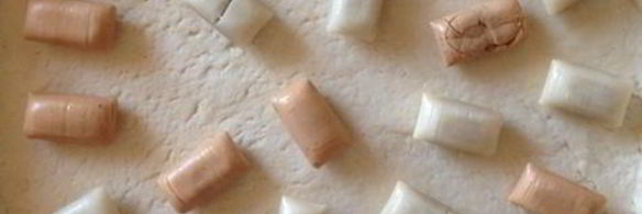 тарт из творожного теста с карамельками