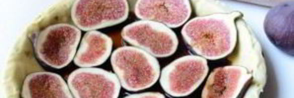 тарт с беконом и инжиром