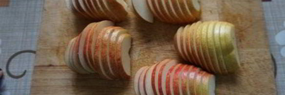 тарт с грушами и миндалем