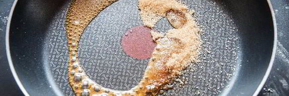 тарт с карамельным кремом и яблоками