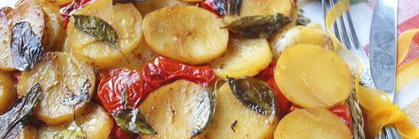 Тарт с картофелем, сыром и помидорами