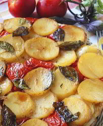 Тарт с картофелем, сыром и помидорами