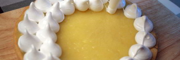 тарт с лимонной начинкой и белковым кремом